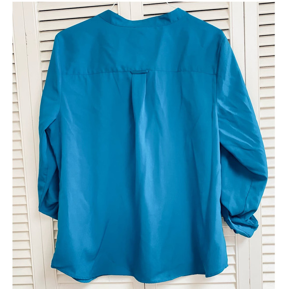 Covington Turquoise Blouse - Picture 2 of 6